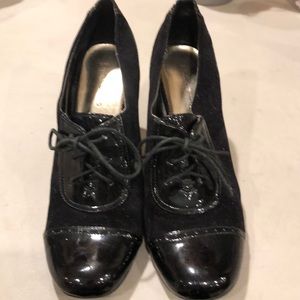 Ann Marino ankle booties with laces